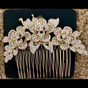 Gold & Crystal Hair Comb